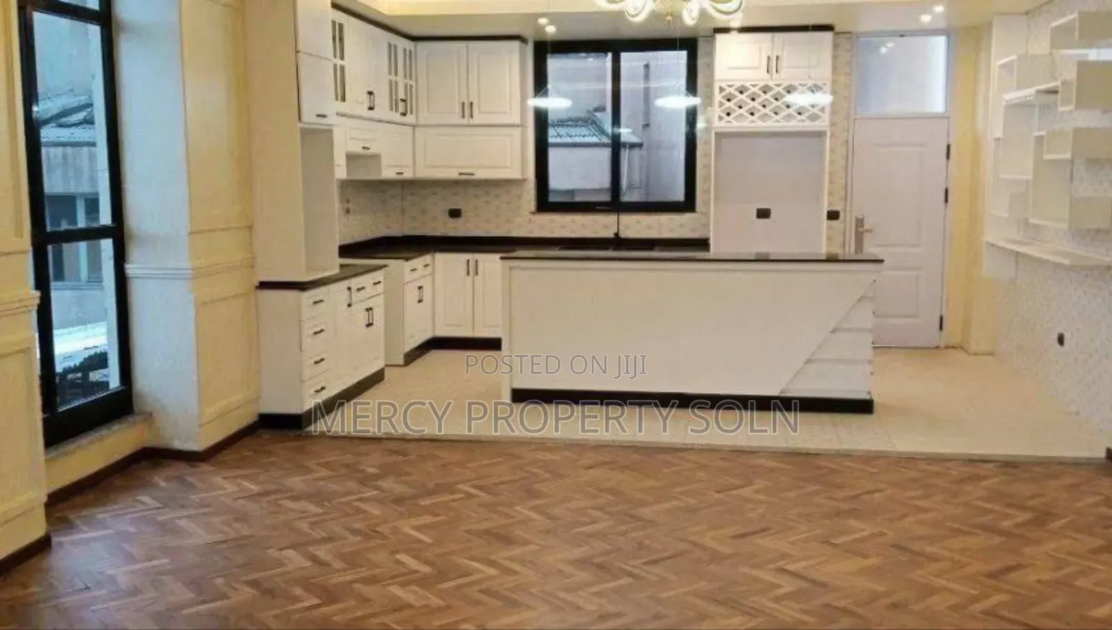 Furnished 9bdrm House in Bole for sale