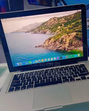 New Laptop Apple MacBook Pro 2012 4GB Intel Core I5 HDD 500GB