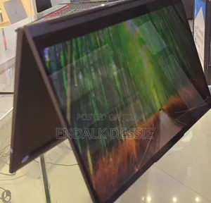 New Laptop Lenovo Yoga 7i 16GB Intel Core I7 SSD 1T