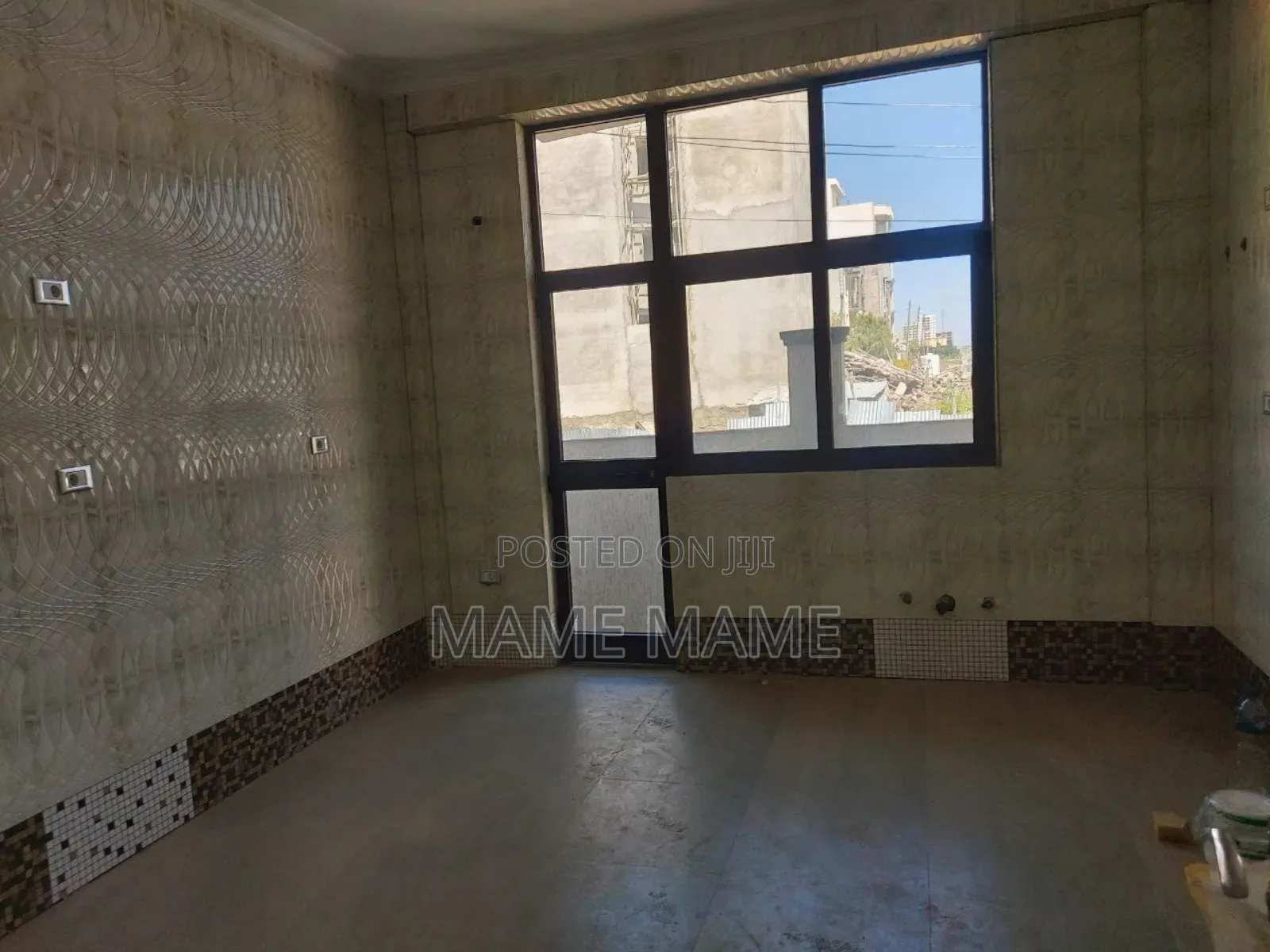 7bdrm House in Addis Abeba, Bole for sale