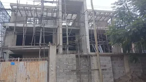 5bdrm House in Addis Abeba, Bole for sale