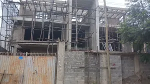 5bdrm House in Addis Abeba, Bole for sale