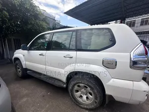 Toyota Land Cruiser Prado 2003 White