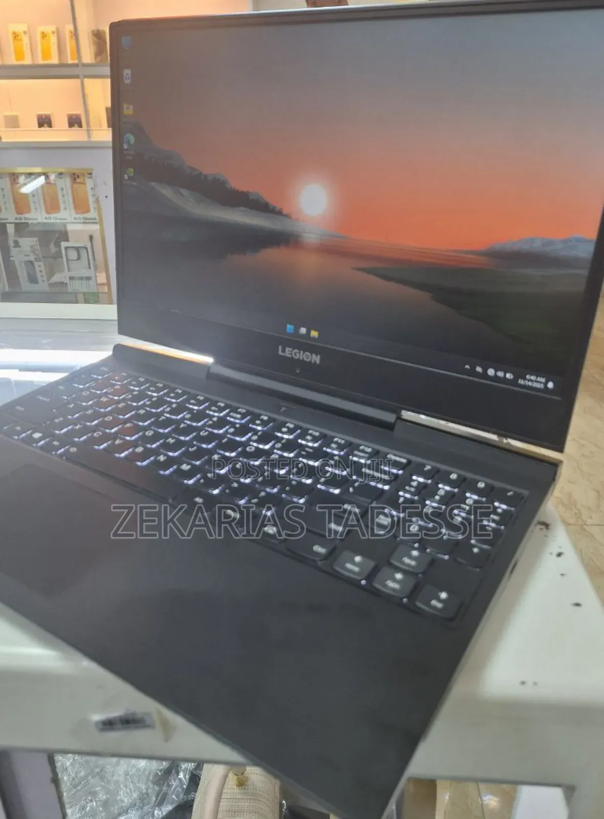 New Laptop Lenovo 8GB Intel Core I7 HDD+SSD 128GB