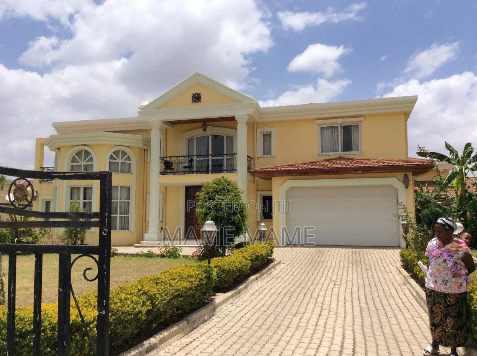 4bdrm House in Ccd Real Esteat, Bole for sale