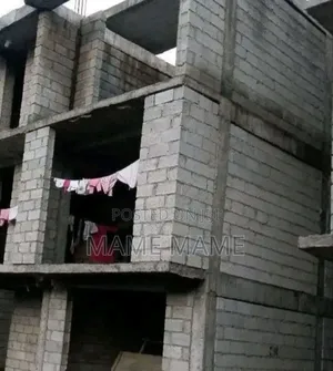 6bdrm House in Addis Abeba, Bole for sale