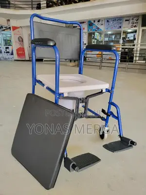 Photo - Mobile Commode Toilet Chair榚℥Toilet Suitable for Moving User From Bed