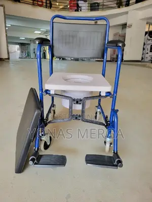 Photo - Commode Wheelchair,Shower Chair與筒toilet Chair=Comfort Daily Activities