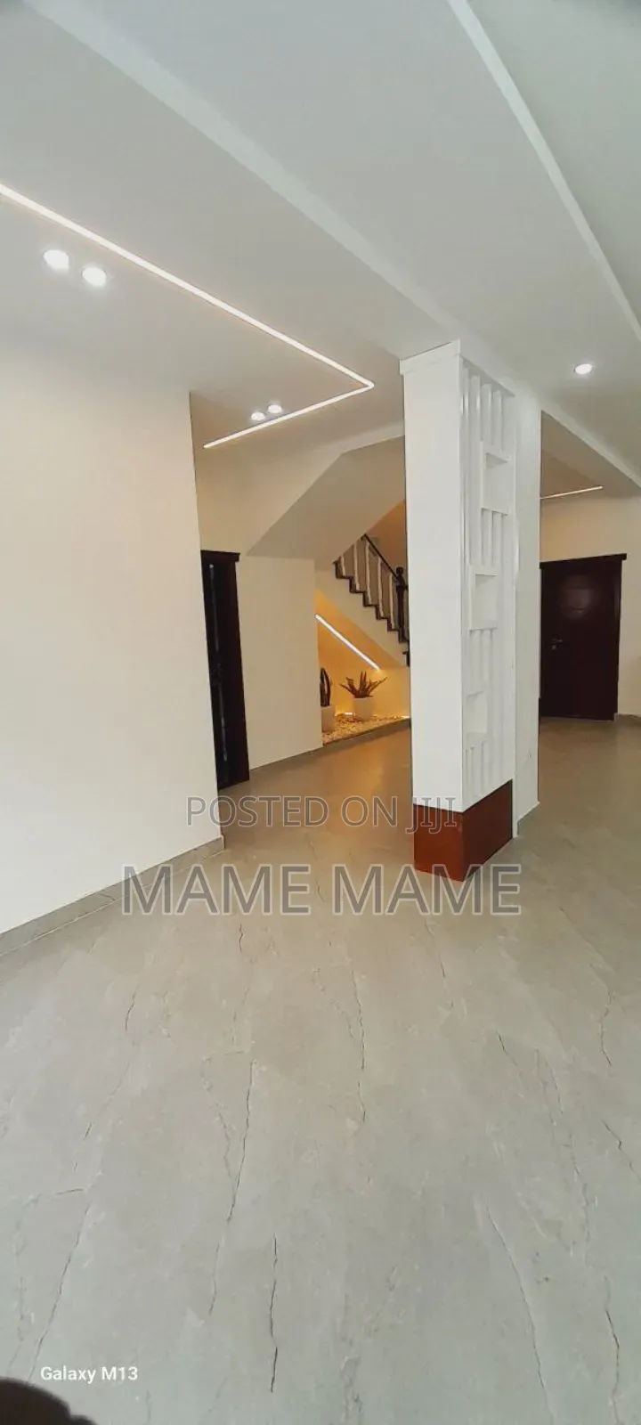 7bdrm House in Addis Abeba, Bole for sale