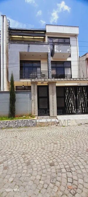 Photo - 7bdrm House in Addis Abeba, Bole for sale