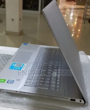 New Laptop HP 16GB Intel Core I7 SSD 512GB
