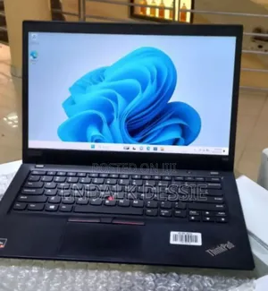 New Laptop Lenovo ThinkPad T495s 16GB Intel Core I5 SSD 512GB