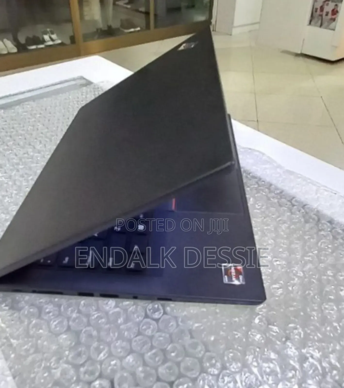 New Laptop Lenovo ThinkPad T495s 16GB Intel Core I5 SSD 512GB