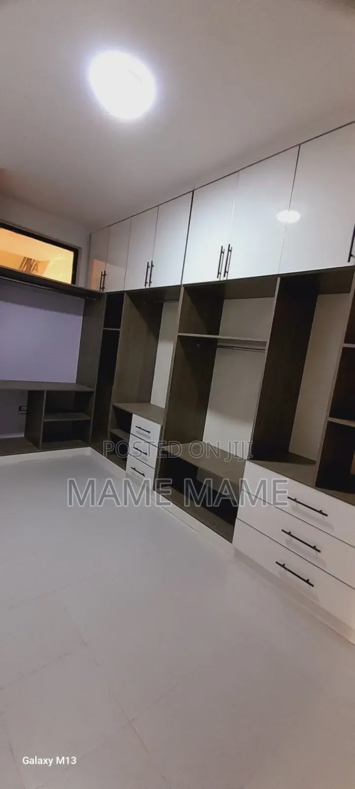 7bdrm House in Addis Abeba, Bole for sale