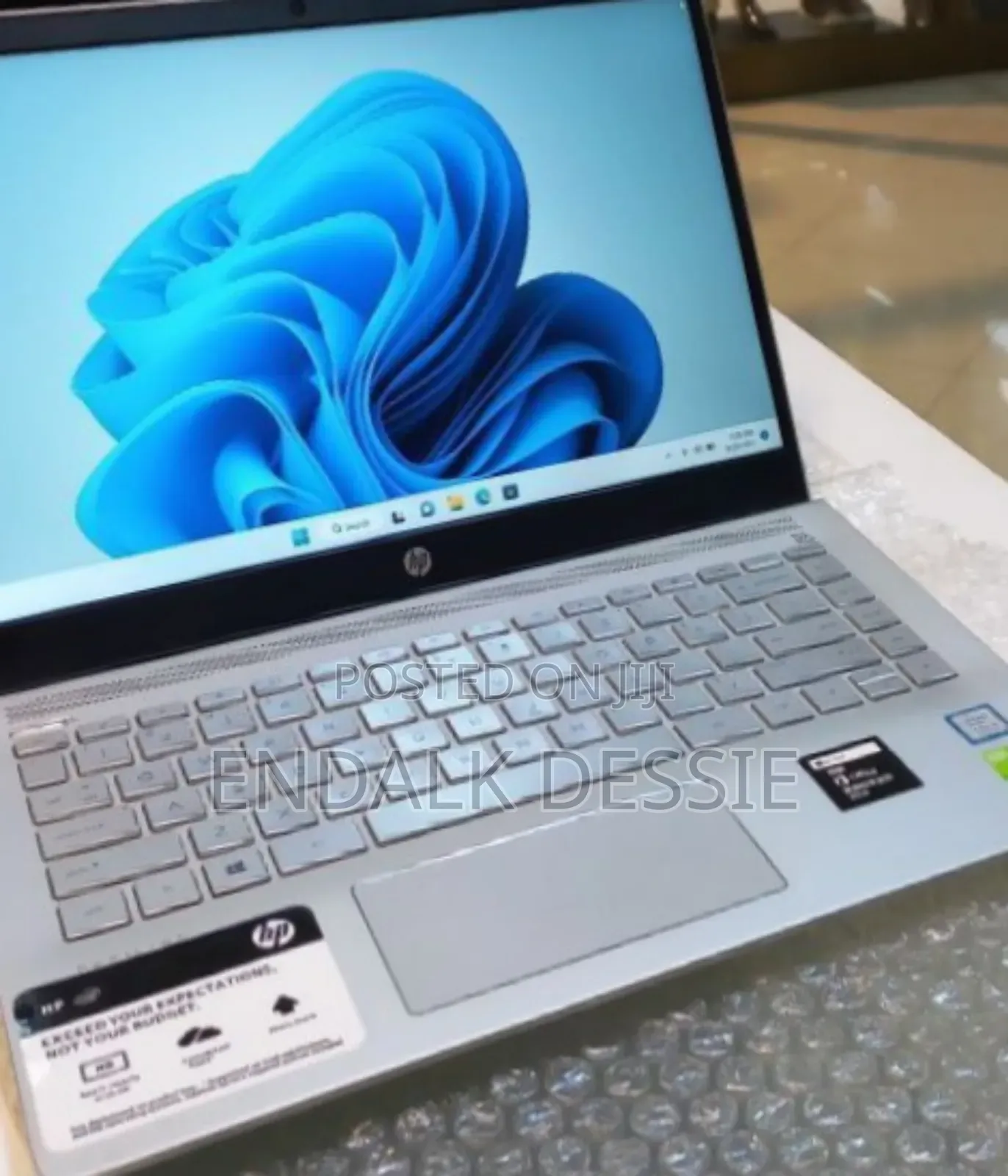 New Laptop HP Pavilion 14 8GB Intel Core I5 SSD 512GB