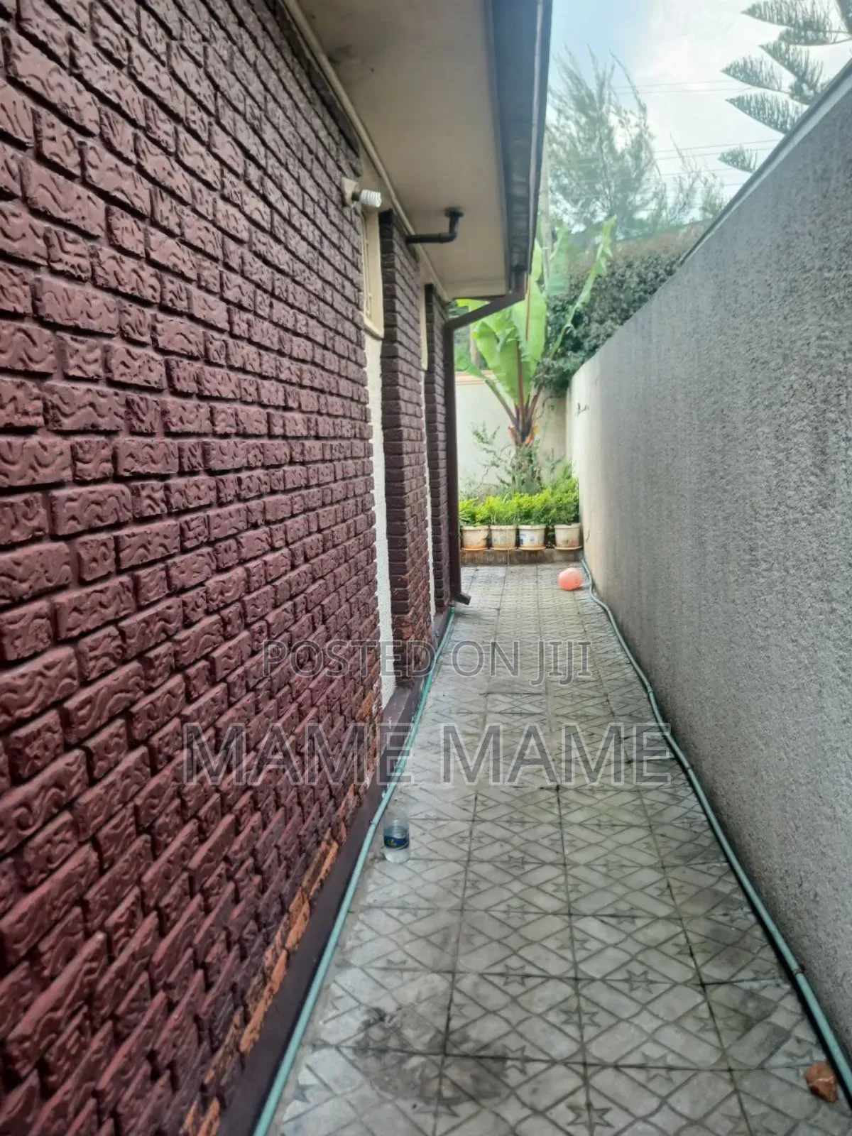 4bdrm House in Addis Abeba, Bole for sale