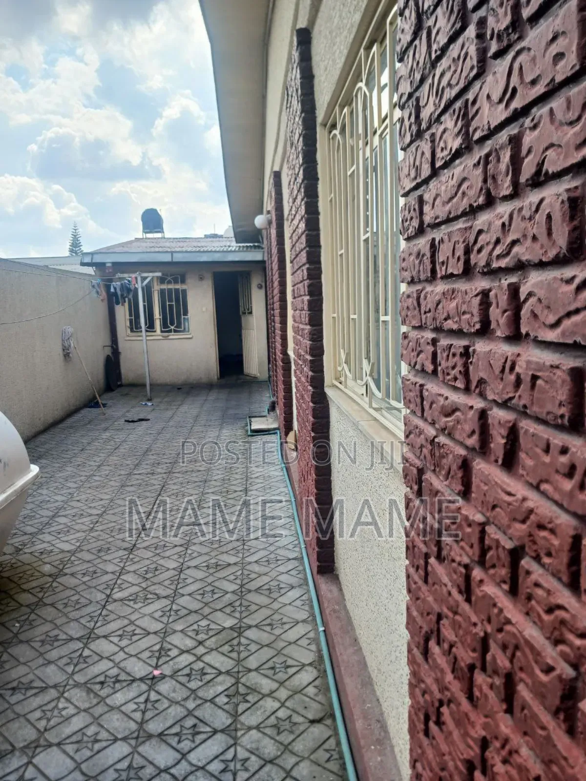 4bdrm House in Addis Abeba, Bole for sale