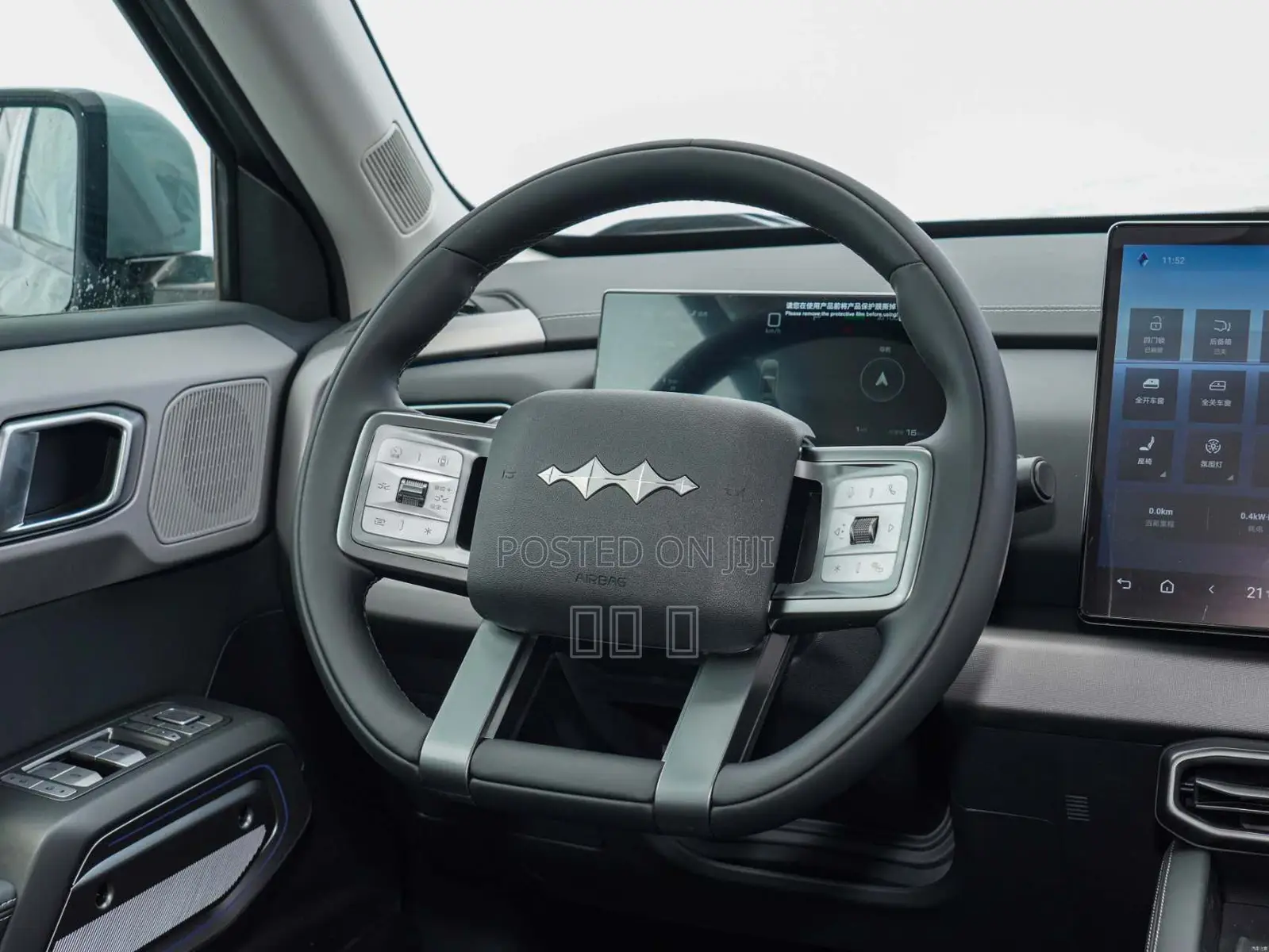 New BYD Leopard 8 2.0 Hybrid AWD 2025 Black