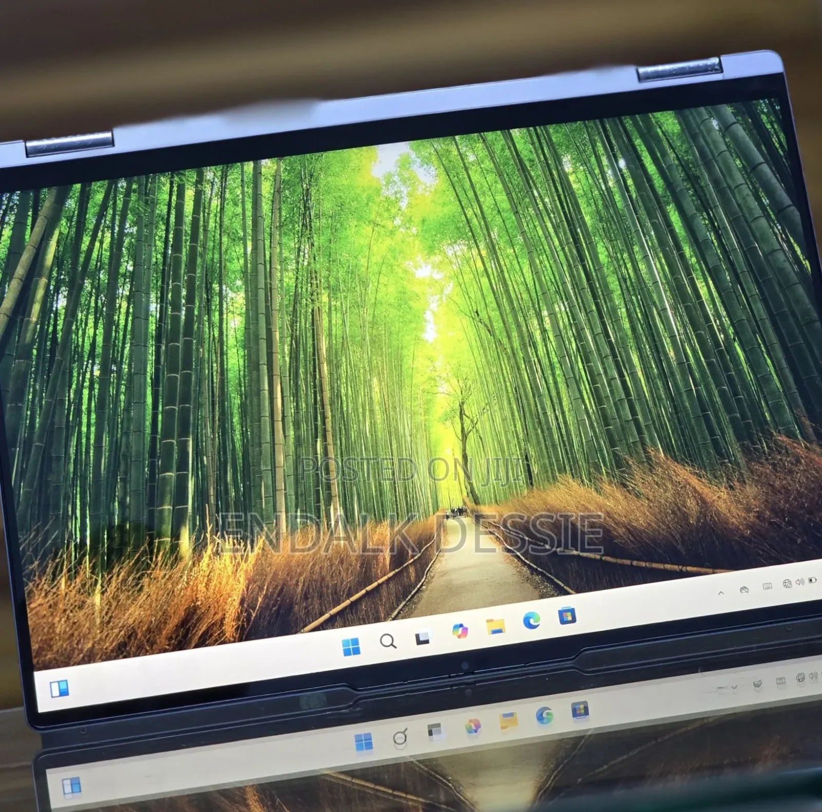 New Laptop Lenovo Yoga 7i 32GB Intel Core I7 SSD 512GB