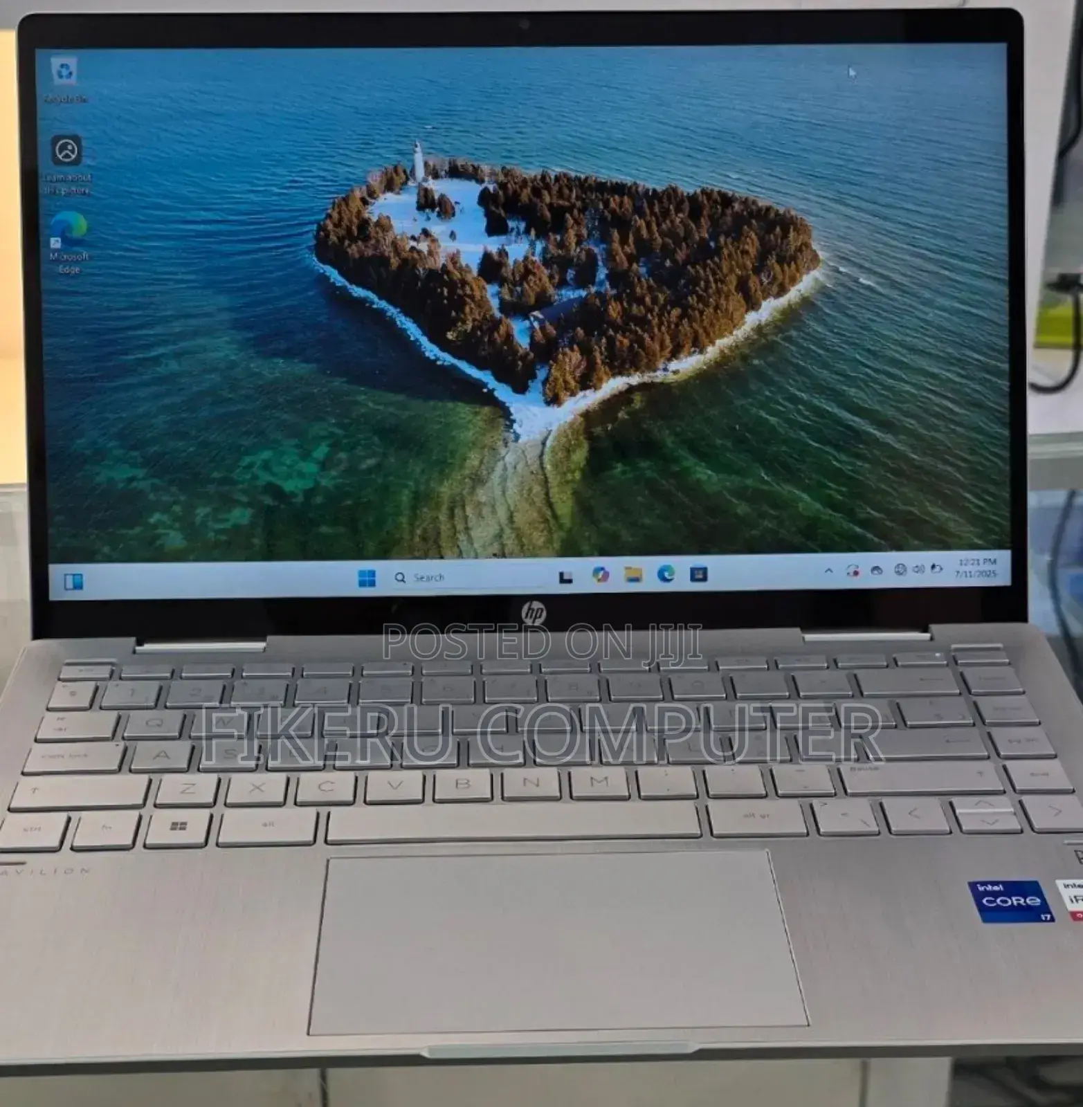 New Laptop HP Pavilion X360 16GB Intel Core I7 SSD 512GB