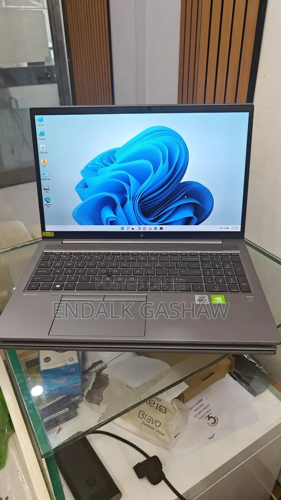 New Laptop HP Zbook Studio G7 16GB Intel Core I7 SSD 512GB