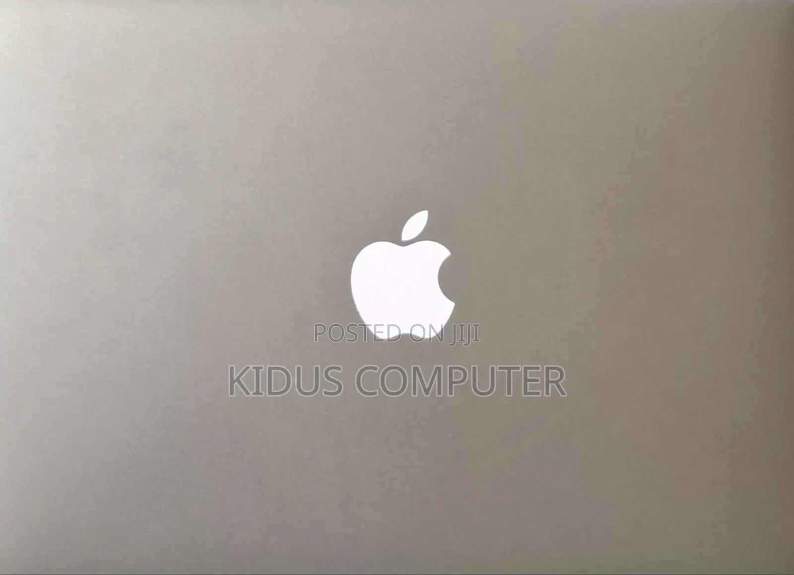 New Laptop Apple MacBook 2014 8GB Intel Core I7 SSD 256GB