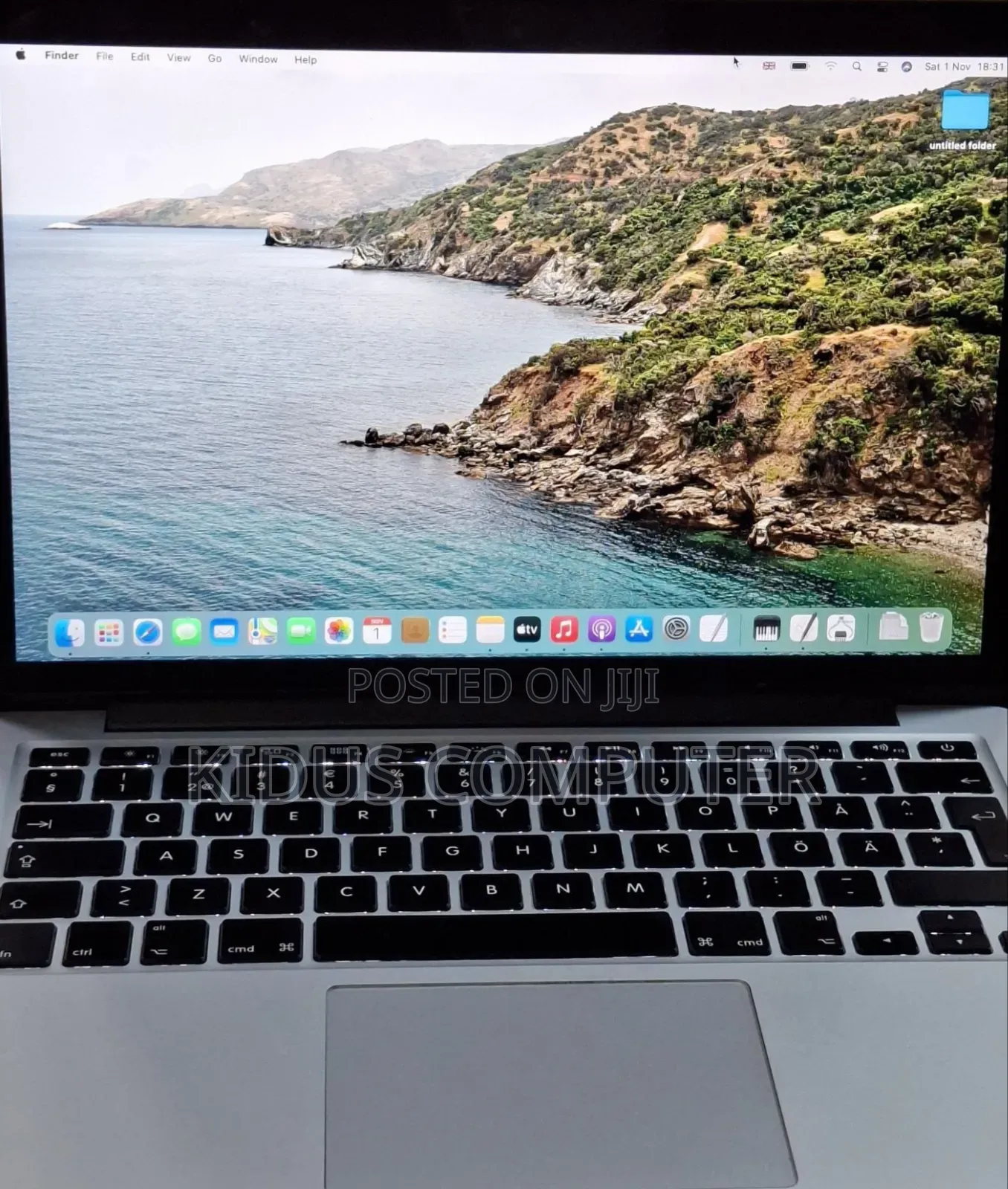 New Laptop Apple MacBook 2014 8GB Intel Core I7 SSD 256GB