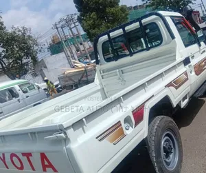 Toyota Land Cruiser 2008