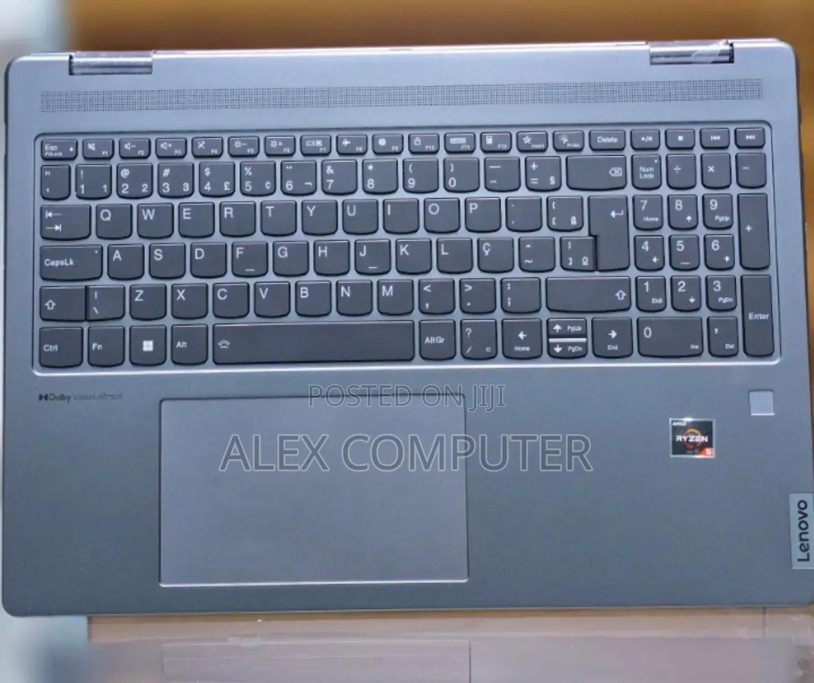 New Laptop Lenovo 32GB AMD Ryzen 5 SSD 512GB