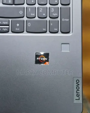 New Laptop Lenovo Yoga 7i 32GB Intel Core I5 SSD 512GB