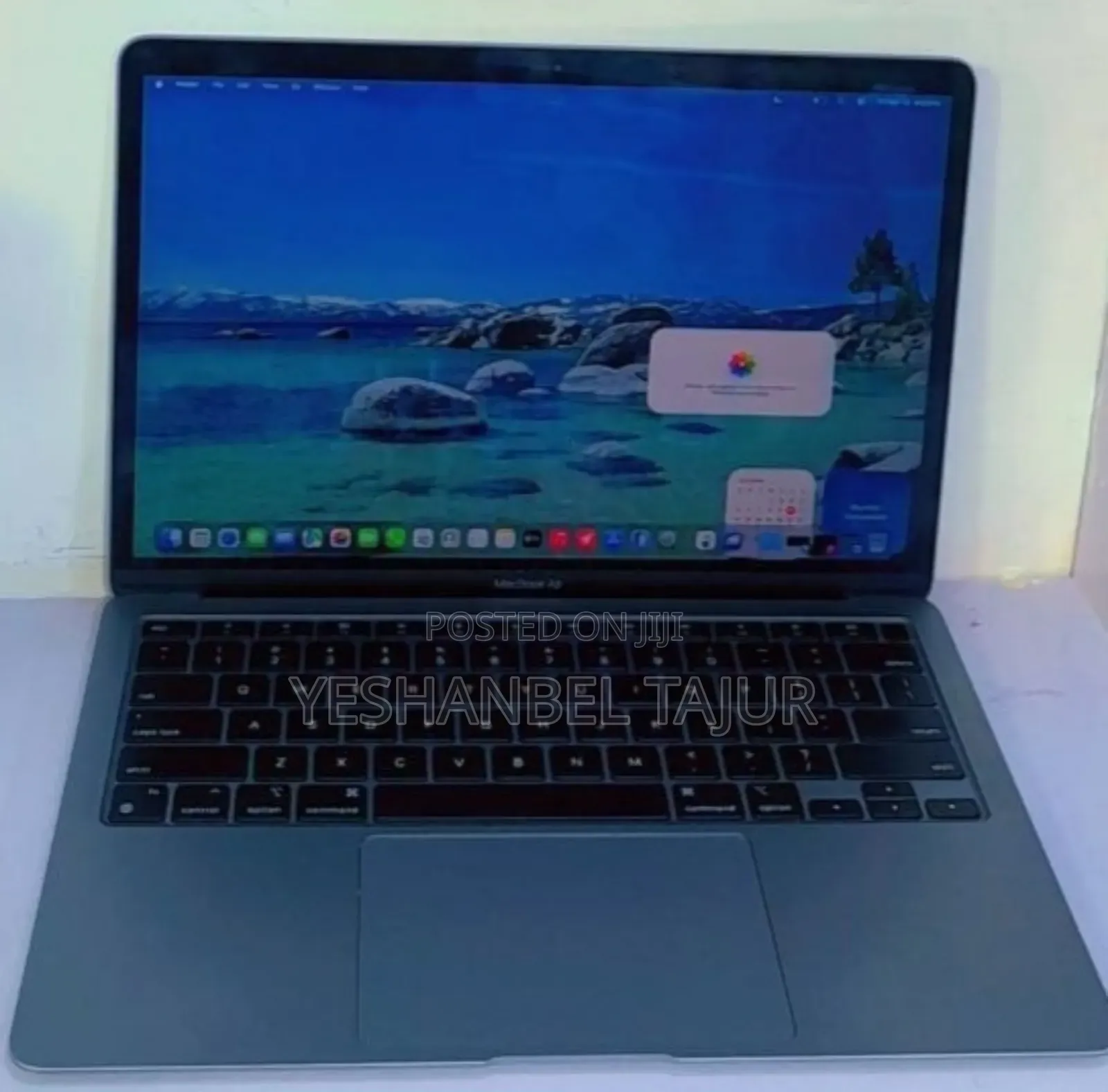 New Laptop Apple MacBook Air 2020 M1 8GB Apple M1 SSD 256GB