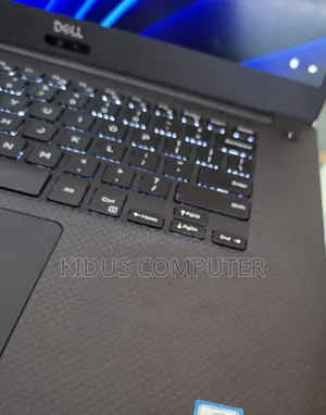 New Laptop Dell Precision 5540 16GB Intel Core I5 SSD 256GB