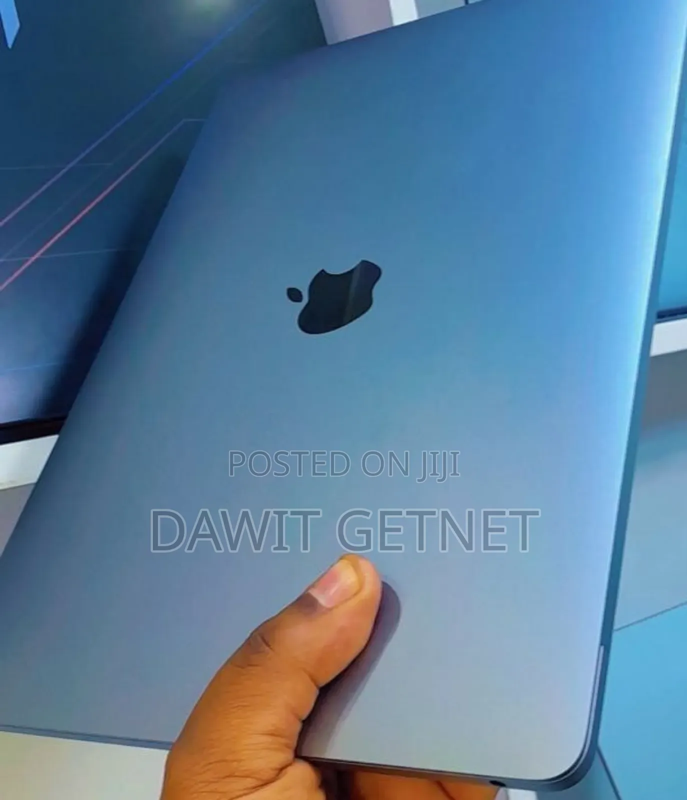 New Laptop Apple MacBook Air 2020 M1 8GB Apple M1 SSD 256GB