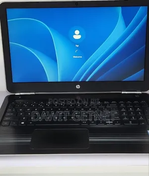 New Laptop HP Pavilion 15 8GB Intel Core I5 SSD 256GB