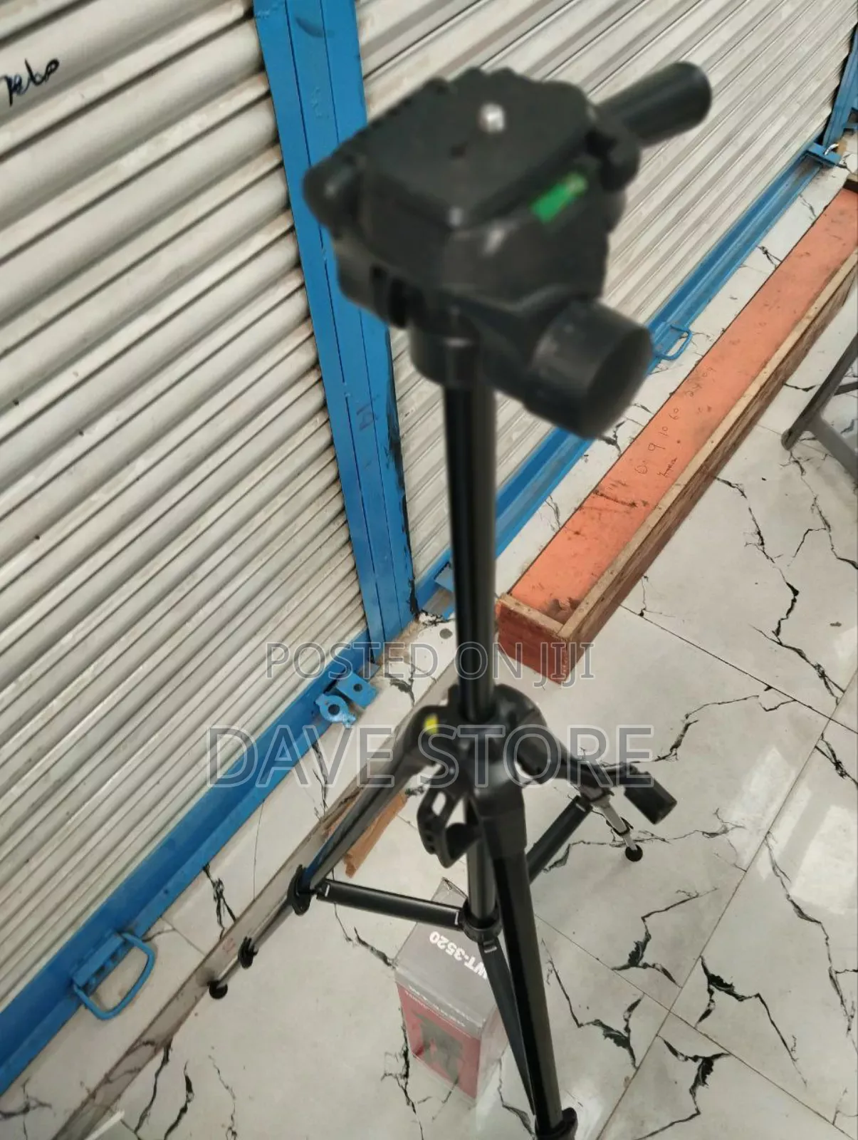 Tripod Stand