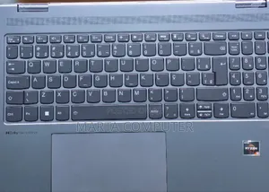 New Laptop Lenovo Yoga 7i 32GB Intel Core I5 SSD 512GB