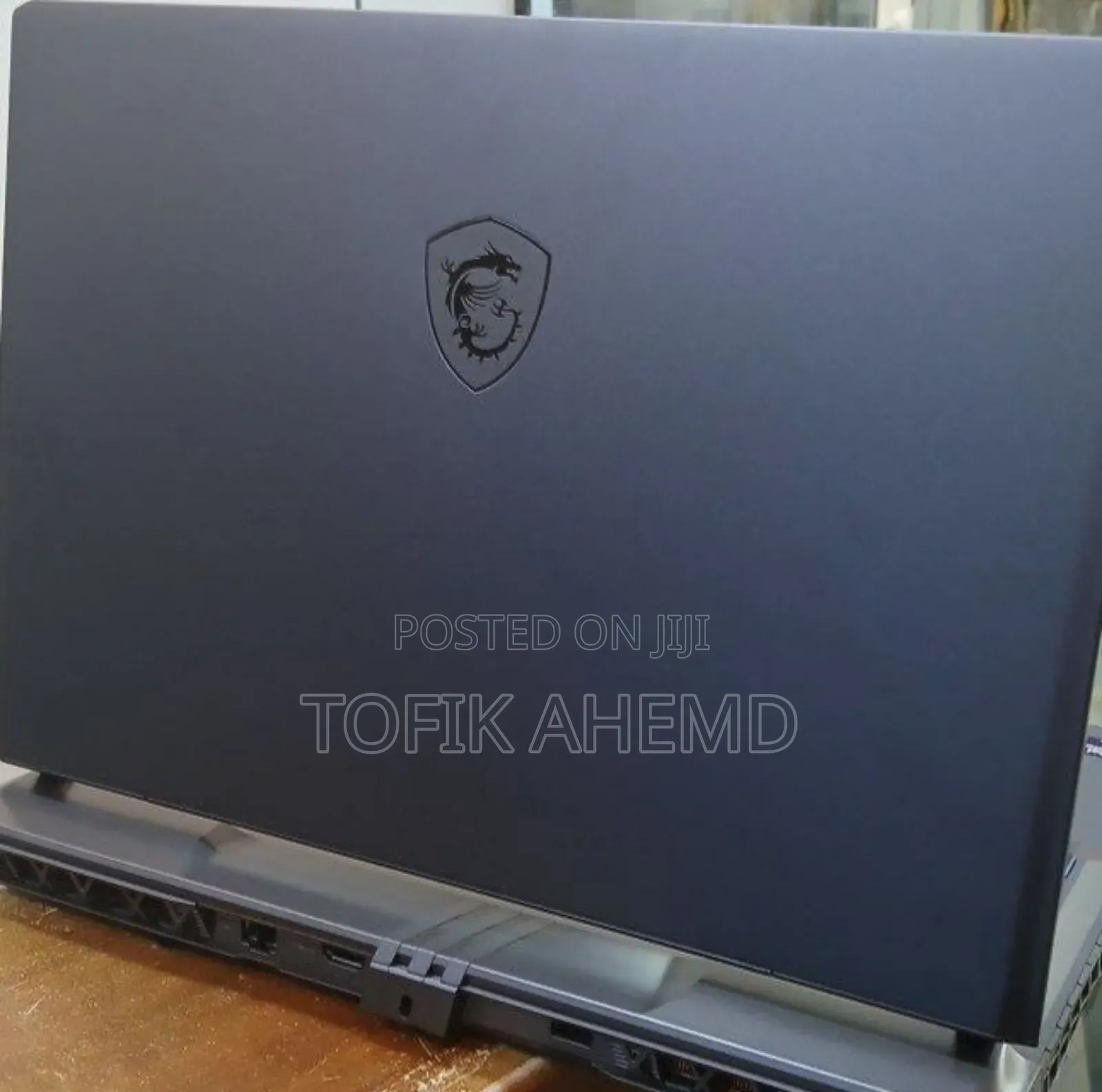 New Laptop MSI Vector 16 HX AI A2XWIG 16GB Intel Core Ultra 7 SSD 1T