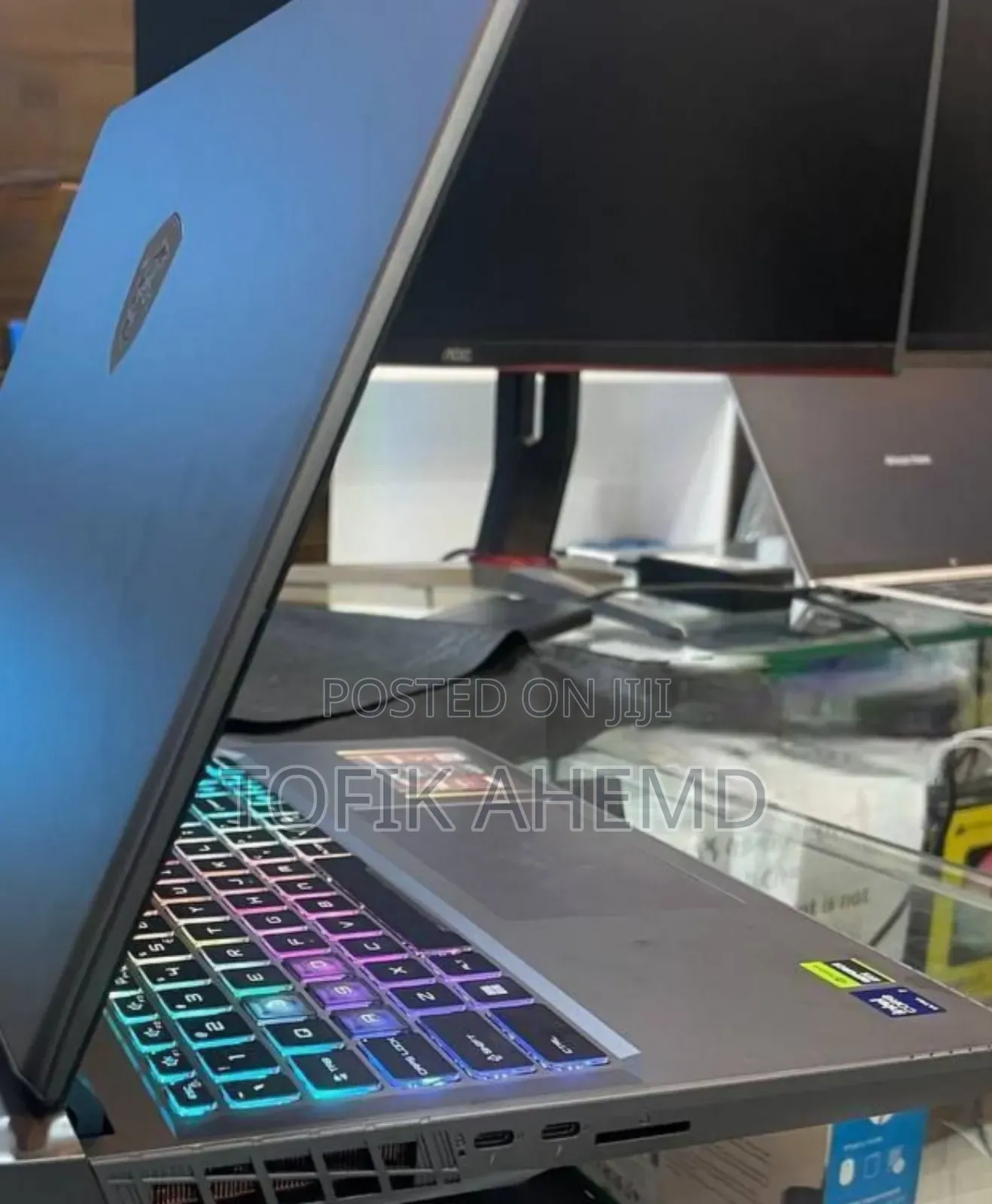 New Laptop MSI Vector 16 HX AI A2XWIG 16GB Intel Core Ultra 7 SSD 1T