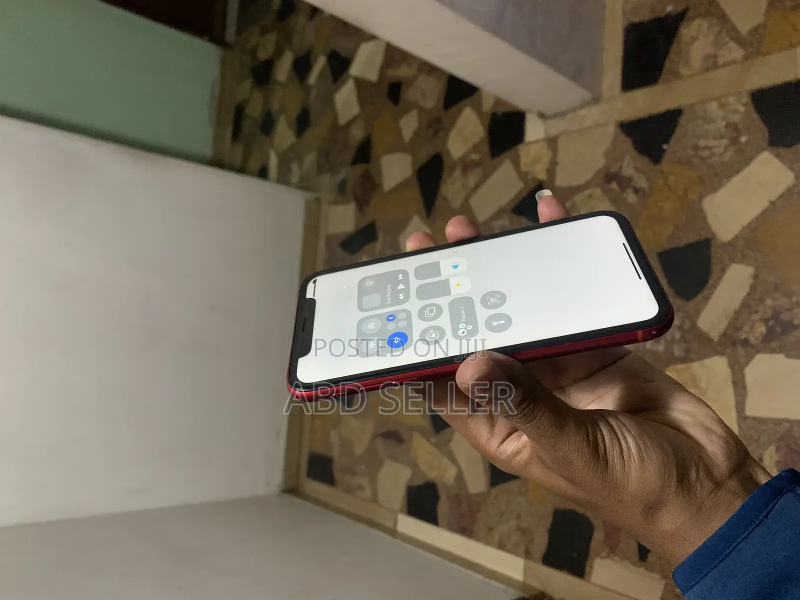 Apple iPhone XR 64 GB Red