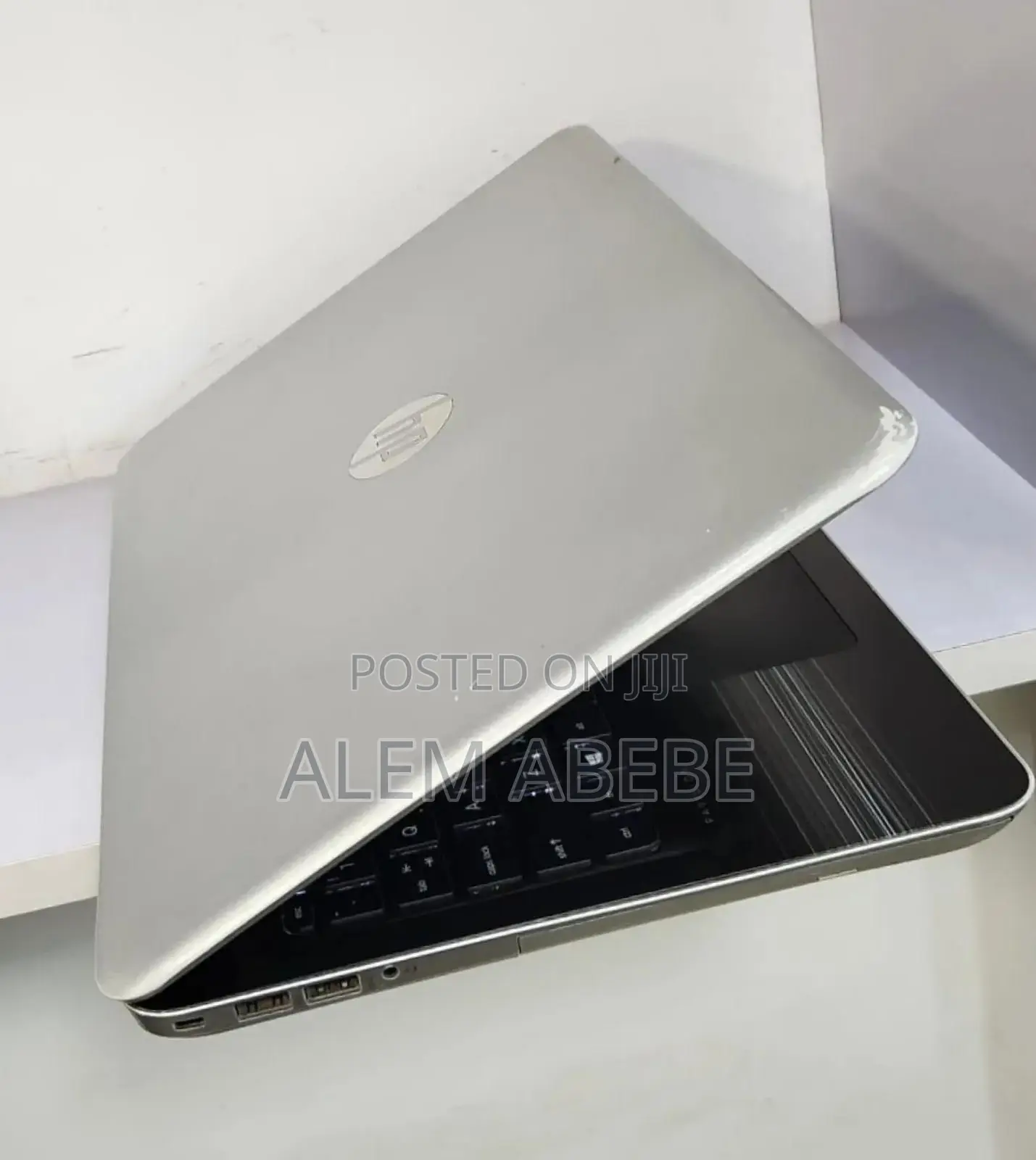 New Laptop HP Pavilion 15 8GB Intel Core I5 SSD 256GB