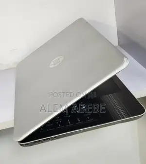 New Laptop HP Pavilion 15 8GB Intel Core I5 SSD 256GB