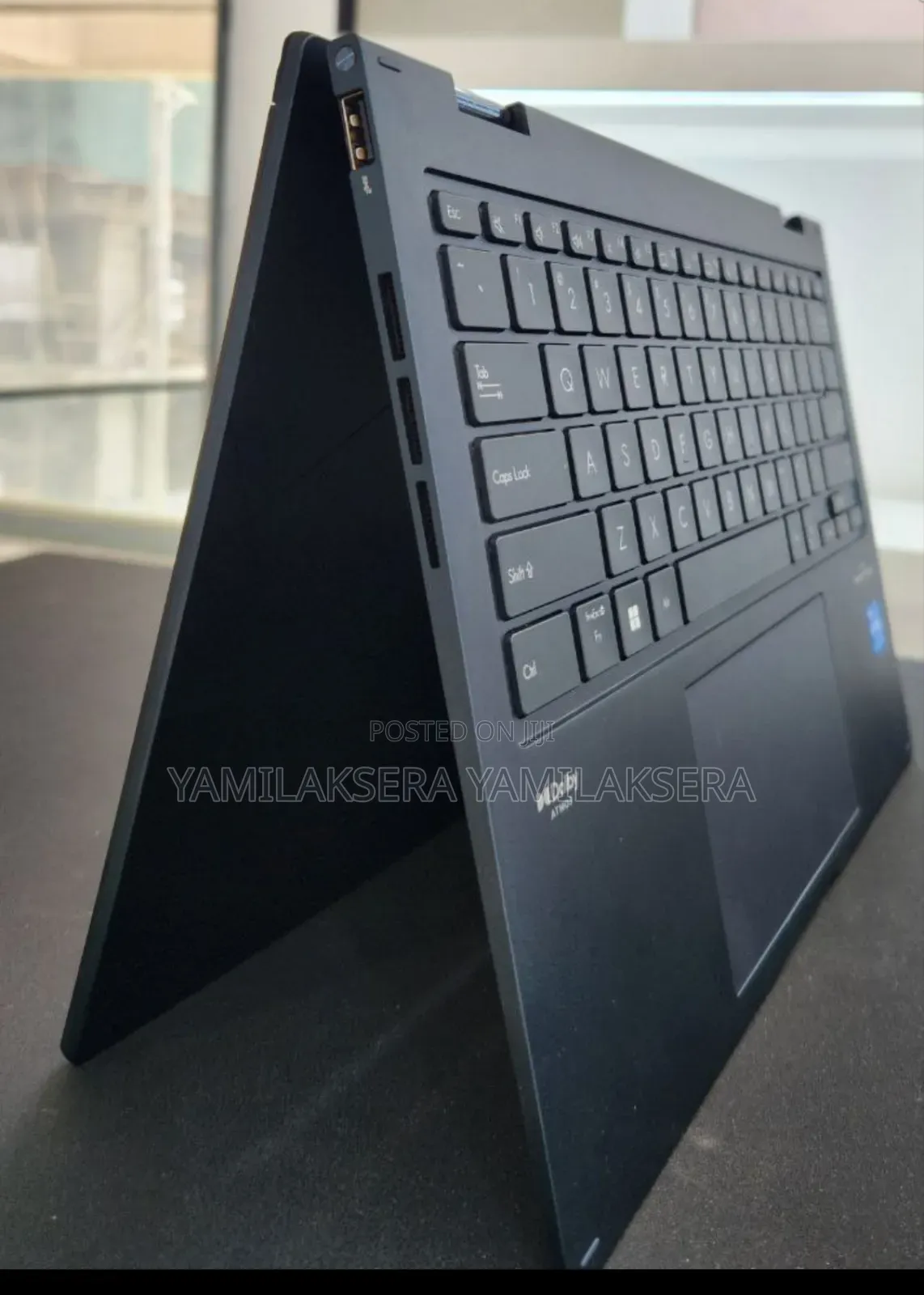 New Laptop Lenovo Yoga 700 16GB Intel Core Ultra 7 SSD 1T