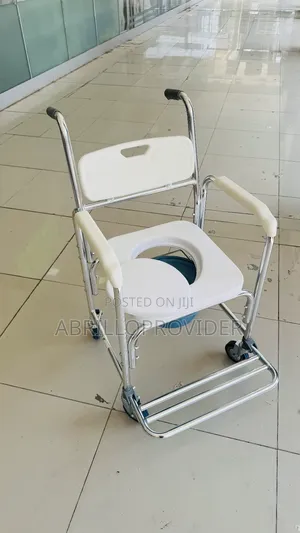 Toilet Wheelchair水手wheelchair田手wheelchair口手wheelchair水手wheelchair水手whe