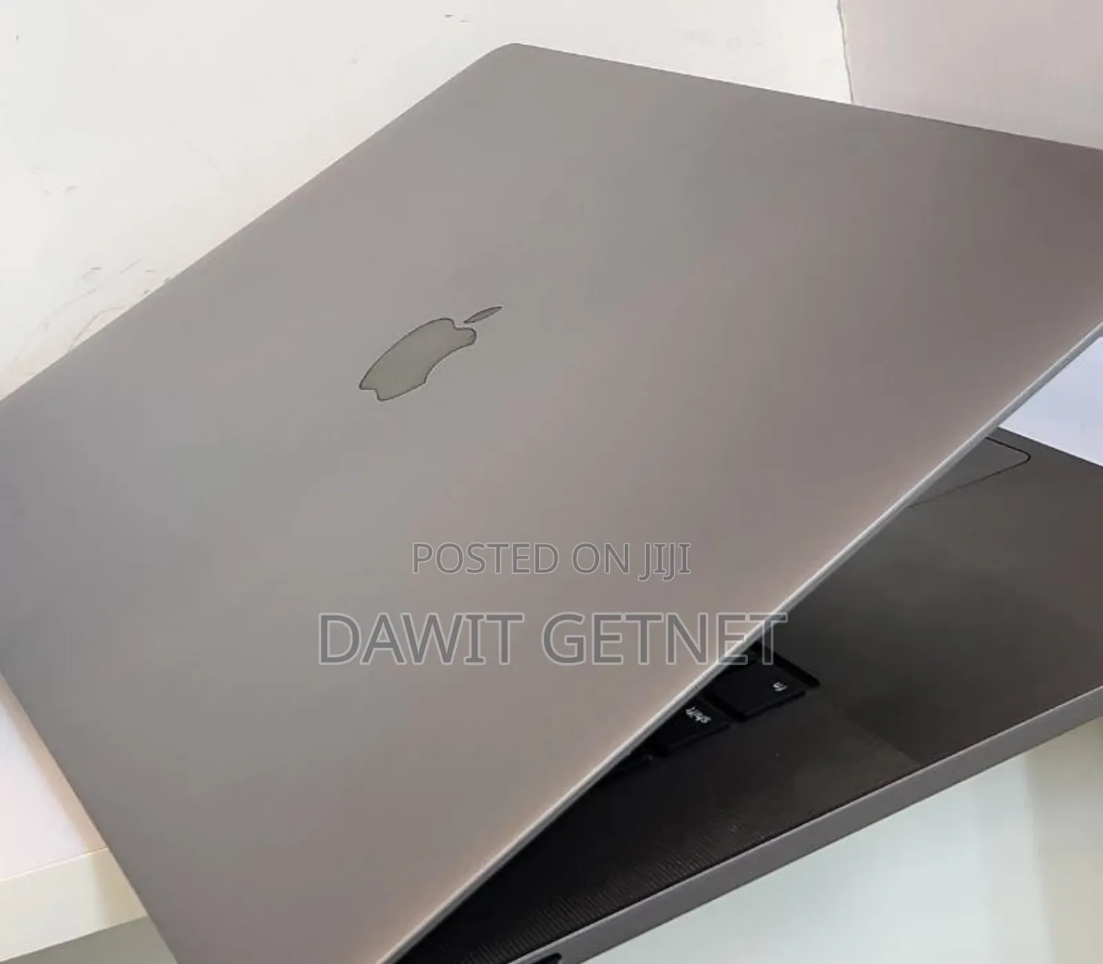 New Laptop Apple MacBook Pro 2019 64GB Intel Core I9 SSD 1T