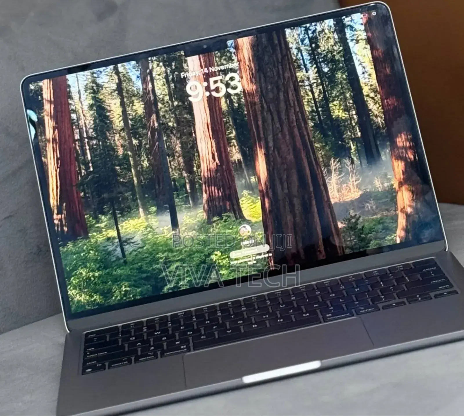 New Laptop Apple MacBook Air 2022 M2 8GB Intel Core I5 SSD 512GB