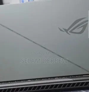 New Laptop Asus ROG Strix G15 16GB Intel Core I9 SSD 1T