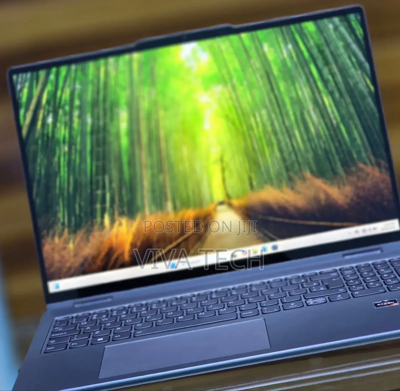 New Laptop Lenovo Yoga 7 15ITL5 16GB AMD Ryzen 5 SSD 512GB