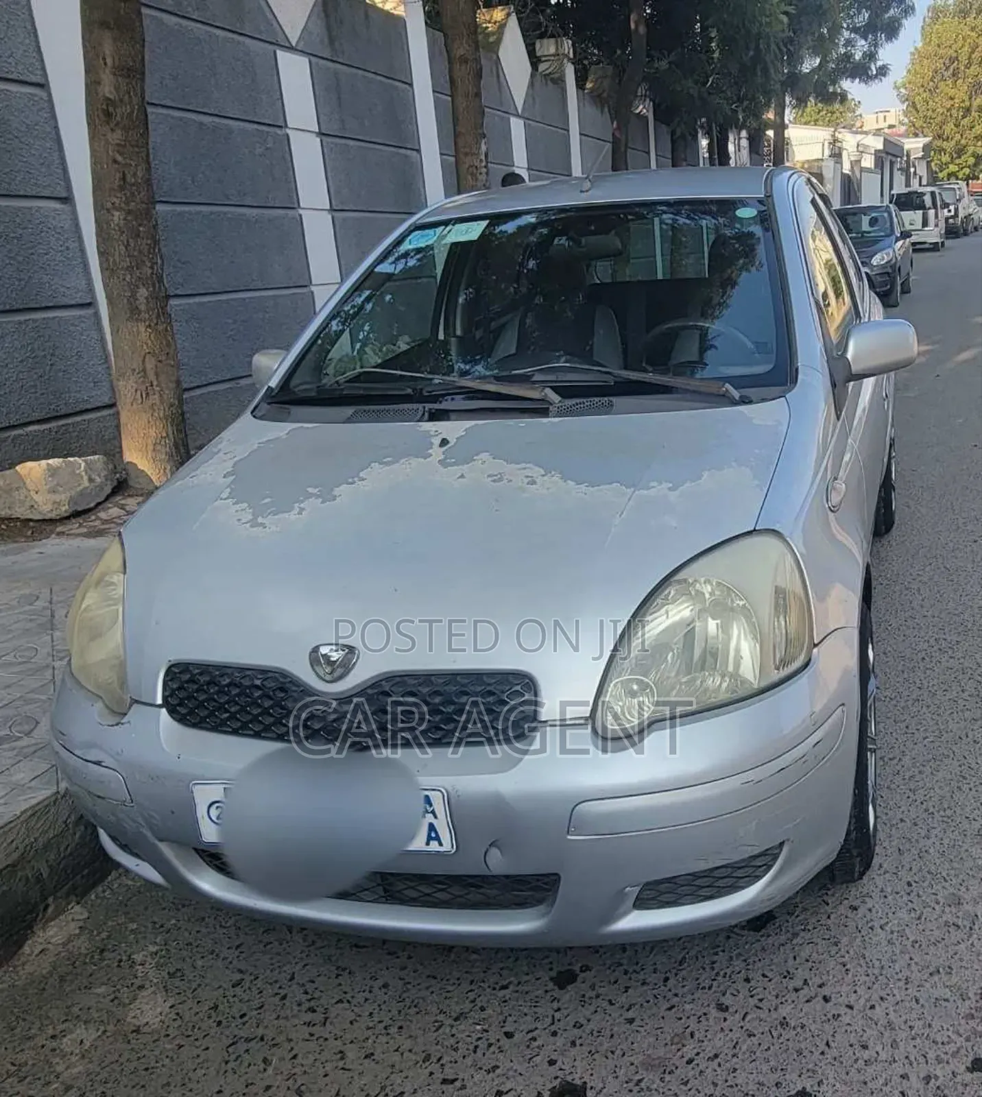 Toyota Vitz 2002 Silver