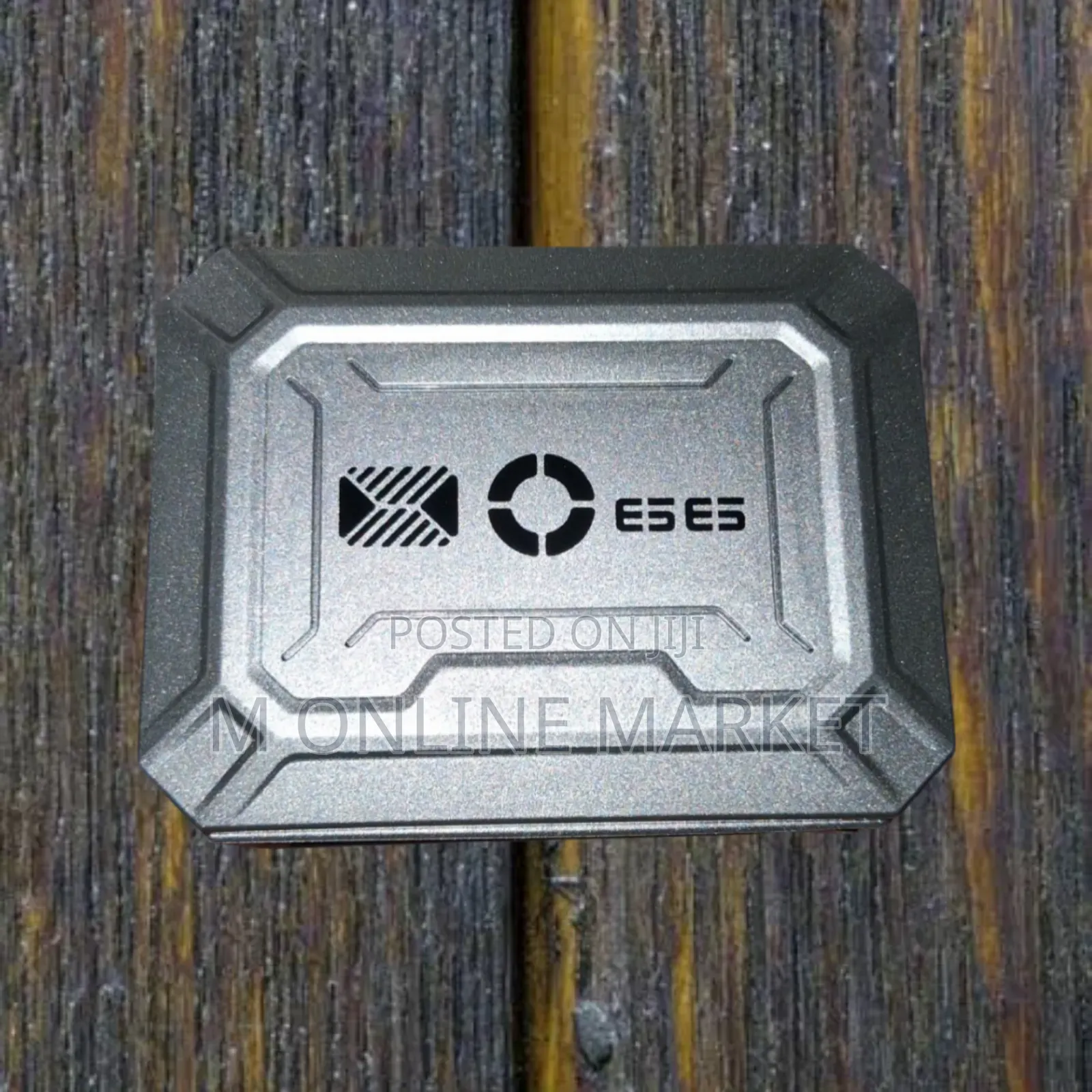 M99 Wireless Earphone: Lightweight and Tiny