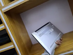 New Laptop Dell XPS 13 16GB Intel Core I7 SSD 512GB